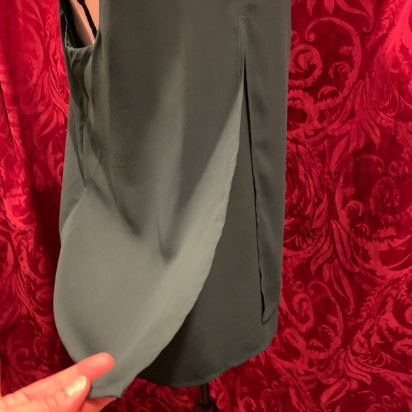 41 Hawthorn Sleeveless Top - Picture 4 of 6